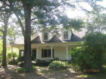$124,900
Bogart 3BR 2BA, So much curb appeal! Home sits 100 yards off