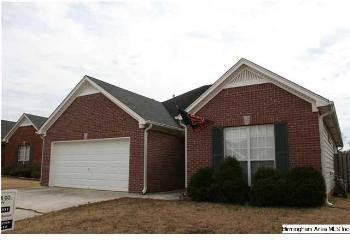 $124,900
Moody 3BR 2BA, Welcome to an open floor plan with nice