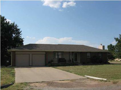 $124,900
Rose Hill 3BR 2BA, UPDATED RANCH ON OVER-SIZED CORNER LOT
