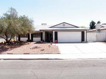 $124,990
Las Vegas 3BR 2BA, GREAT 1 STORY, SPROUL POOL HOME CLOSE TO