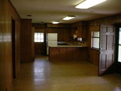 $125,000
2 bedroom, 1 3/4 Bath home for Lease with option to Purchase,