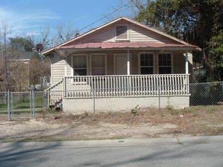 $125,000
Beaufort 3BR 1BA, This home is located within the City