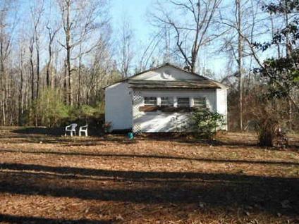 $125,000
Lcation, Location, Location.......This Has it All!!!!!!!