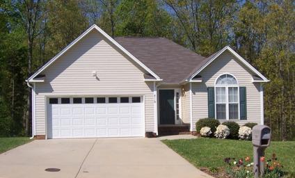 $125,000
NEWLY REDUCED! 3BR 2BA Home For Sale