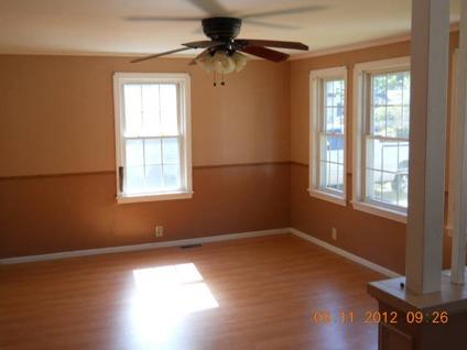 $125,000
Old Orchard Beach, Two bedroom 1 bath that includes new