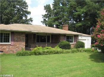 $126,000
Chesterfield 3BR 2BA, Whoa !!! STOP THE PRESSES...This baby