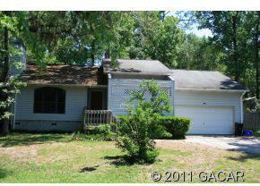 $127,500
Gainesville 3BR 2BA, VACANT - HIGH VAULTED CEILINGS.