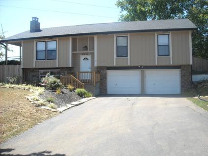 $127,500
Home for sell-Topeka, KS LAKE SHERWOOD