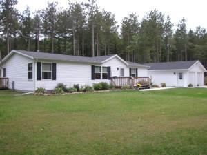 $128,500
Country Home on 5 acres For Sale