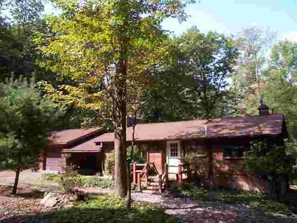 $129,000
Dubois 4BR 1BA, Spacious log home in a great location.