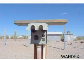 $129,000
Quartzsite 3BR 2BA, This over an acre property comes with an
