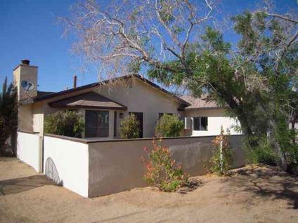 $129,000
Twentynine Palms, This 29 Palms Four BR, Two BA home is