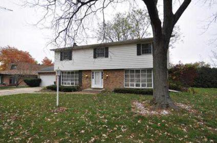 $129,888
2 Stories, Colonial - WAUKEGAN, IL