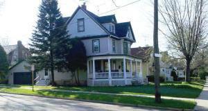 $129,900
2 Story, Colonial - Watertown, WI
