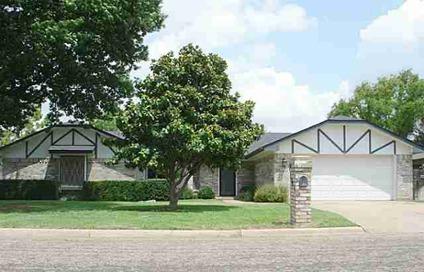$129,900
Abilene 3BR 2BA, Spacious house in established neighborhood.