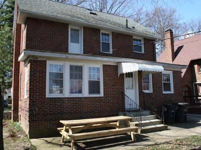$129,900
Akron 4BR 1.5BA, This classic red brick colonial is located