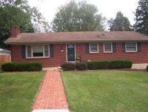 $129,900
Bristol 3BR 1BA, What a good deal.Brick home located on one