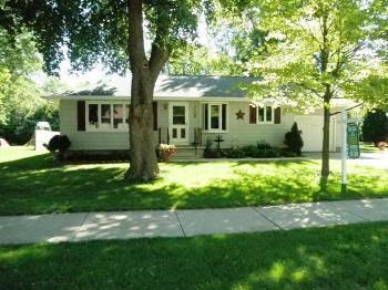 $129,900
Oshkosh 2BR 1BA, Every attention to detail has been
