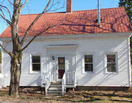 $129,900
Single Family, Cape,Farmhouse,New Englander - Veazie, ME