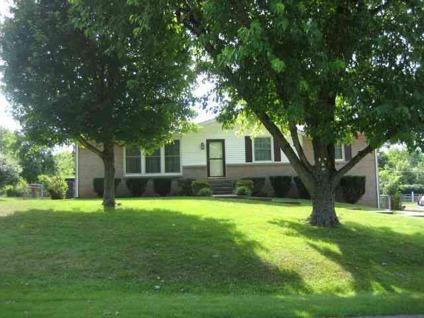 $129,950
Clarksville 3BR 2BA, EXCEPTIONALLY WELL MAINTAINED ALL BRICK