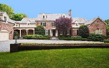 $12,500,000
Greenwich 5BR 7BA, Located in Indian Harbor Association
