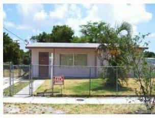$130,000
Homes for Sale in Browardale, LAUDERHILL, Florida