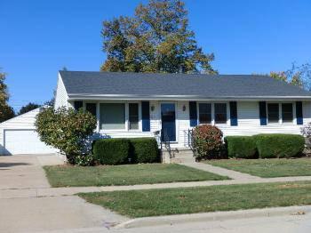 $133,900
Oshkosh 3BR 1BA, Just a Hop, Skip, and Jump to school from