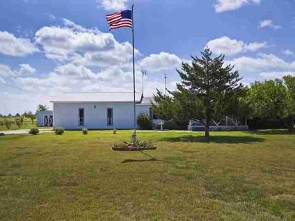 $134,900
Buda 4BR 2BA, This charming 4/2 mobile home is in pristine