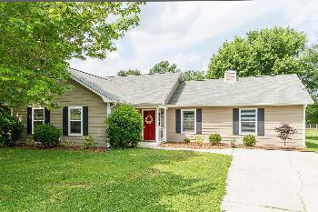 $134,900
Madison 3BR 2BA, Charming and adorable! This remodeled home