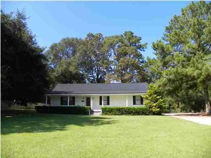 $135,000
3/2 with 2 car detached garage on 2+/- acres. This home is move in ready with