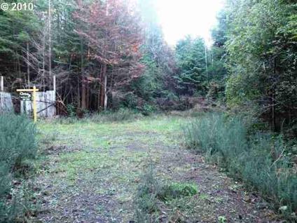 $135,000
Bandon, Wooded acreage 8 miles south of . Septic and