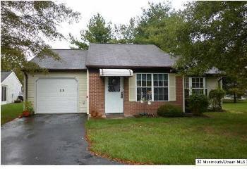 $135,000
Howell 2BR 2BA, Bright, Extended With Sun Room EFFINGHAM at