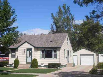 $135,000
Huron 4BR 1BA, SD Homes for Sale 1 Start/Stop Front View 735