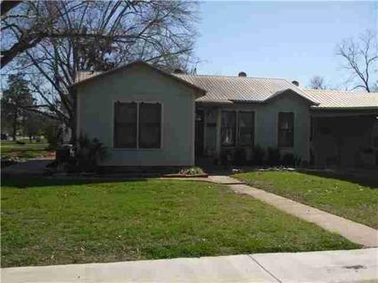 $135,000
Lockhart 2BR 1BA, This home has been lovingly renovated in a