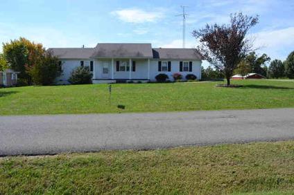 $139,000
Greenville, 1308 +/- sq. ft.,.936 Acre +/-,3 Bedrooms,2
