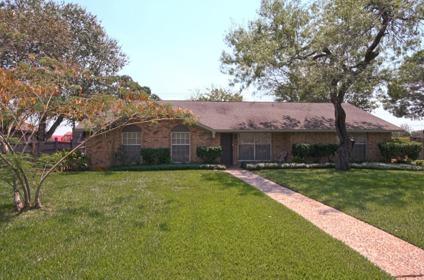 $139,000
Wonderful Briarcrest Estates Home for Sale in Bryan, TX