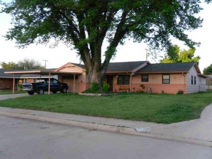 $139,000
Woodward 3BR 2.5BA, This home has a lot of Pluses: FEMA