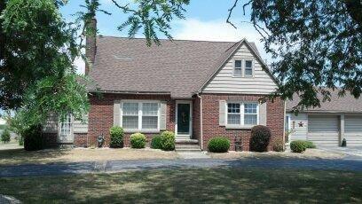 $139,900
Carey 4BR 1BA, Homes for Sale in Findlay Ohio 1 2 3 4 5 6