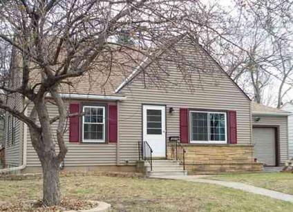 $139,900
Charming & Updated 3BR 1 1/2 Story Home