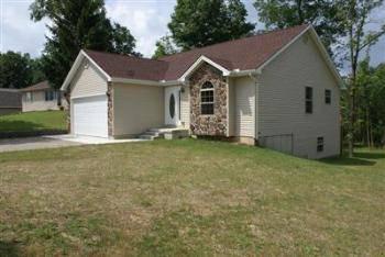 $139,900
Eaton 3BR 2.5BA, Just like new construction on a very