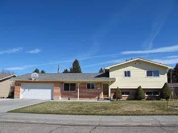 $139,900
Idaho Falls 5BR 2BA, WOW! GREAT VALUE - CHECK OUT THESE