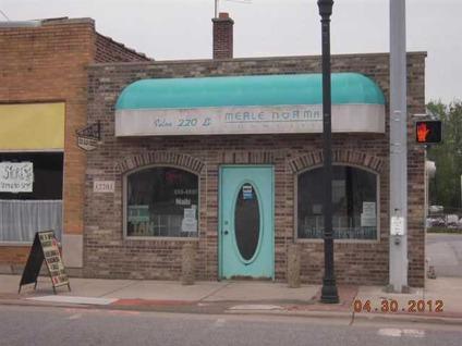 $139,900
Lowell, Currently operates as Salon 220 - Merle Norman