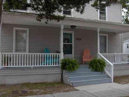 $139,900
Morehead City 4BR 2BA, One unit up and one unit down.