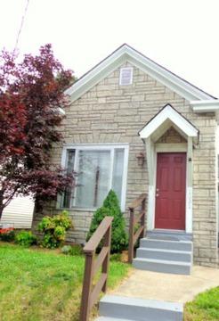 $139,900
Renovated home for sale in Germantown