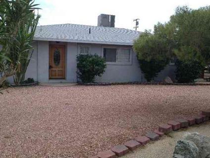 $139,900
Twentynine Palms, Lovely 4 bed 2 Bath home with large family