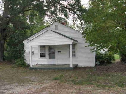$140,000
Hartwell 2BR 1BA, ENDLESS POSSIBILITIES. TWO HOUSES FOR THE