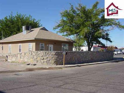 $140,900
Las Cruces 2BR 1BA, THIS HAS BEEN COMPLETELY REMODELED.