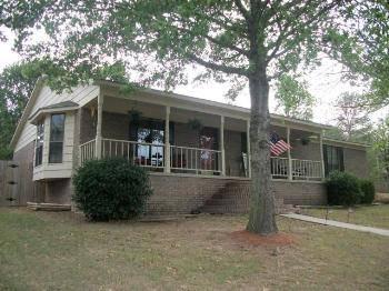 $141,000
Russellville 3BR 2BA, Listing agent and office: Kathleen