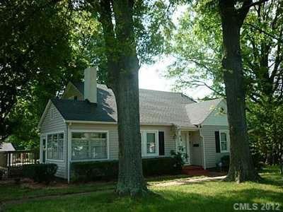 $142,000
Kannapolis 5BR 2BA, Looking for a home with character? This