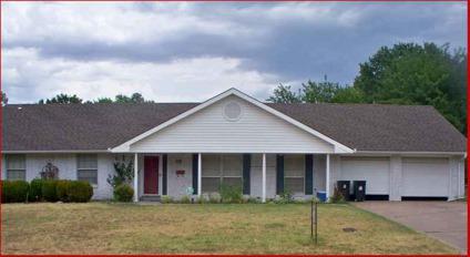 $142,500
Bartlesville 2BA, Master suite section includes walk-in